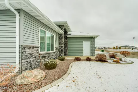 Exterior - 3740 Stacy Dr, Bismarck, ND 58504 photo 16 of 16