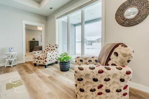 Living - 3740 Stacy Dr, Bismarck, ND 58504 photo 8 of 10