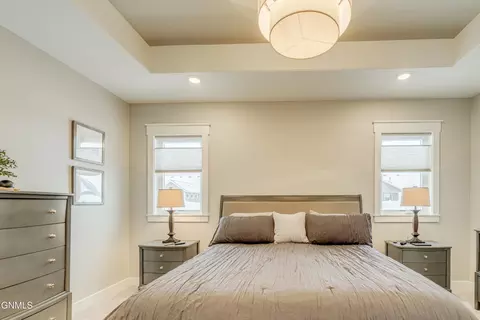 Bedroom - 3740 Stacy Dr, Bismarck, ND 58504 photo 4 of 5