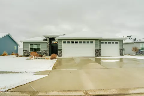 Exterior - 3740 Stacy Dr, Bismarck, ND 58504 photo 2 of 16