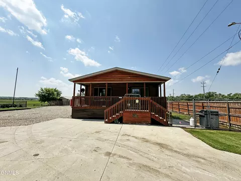 721 Riverside Dr, Williston, ND 58801 photo 7
