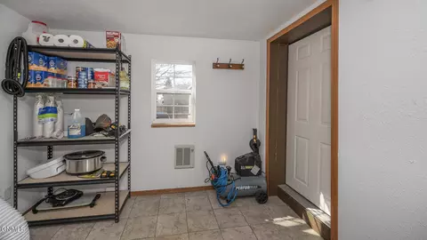 4309 Claridge Loop, Bismarck, ND 58503 photo 24