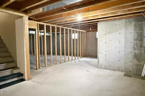 1811 15th Ave W, Williston, ND 58801 photo 33