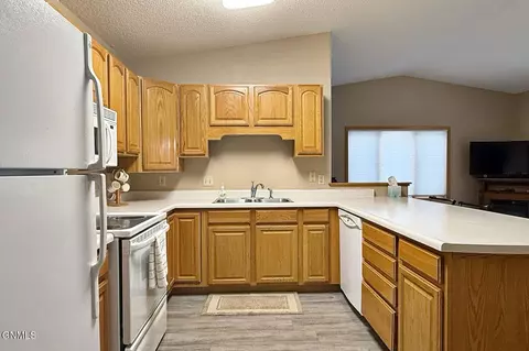 1811 15th Ave W, Williston, ND 58801 photo 20