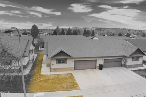 1811 15th Ave W, Williston, ND 58801 photo 7