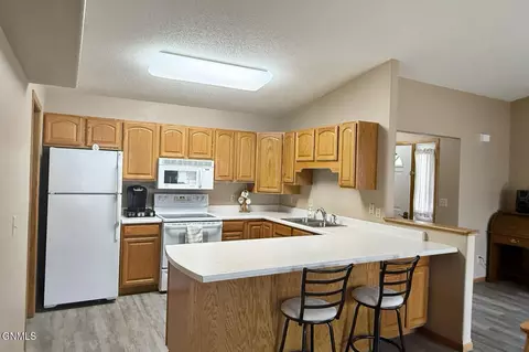 1811 15th Ave W, Williston, ND 58801 photo 23