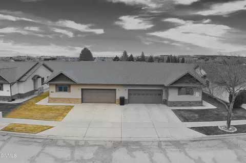 1811 15th Ave W, Williston, ND 58801 photo 10