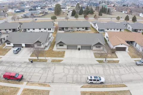 1811 15th Ave W, Williston, ND 58801 photo 38
