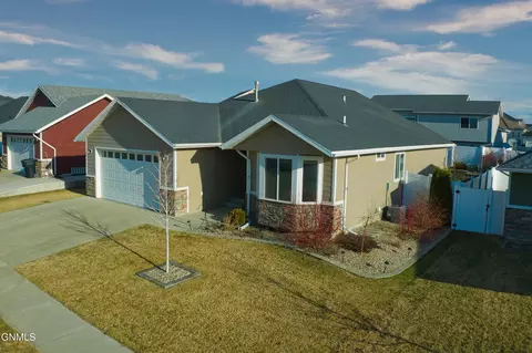 2014 23rd St W, Williston, ND 58801 photo 6