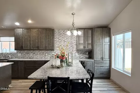 2014 23rd St W, Williston, ND 58801 photo 16
