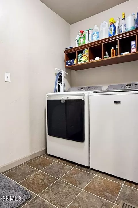2014 23rd St W, Williston, ND 58801 photo 32