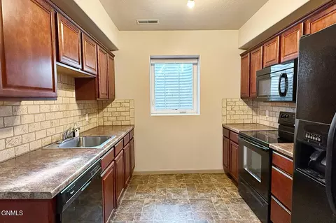 2014 23rd St W, Williston, ND 58801 photo 50