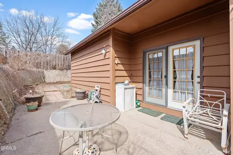 Exterior - 408 E Brandon Dr, Bismarck, ND 58503 photo 2 of 4
