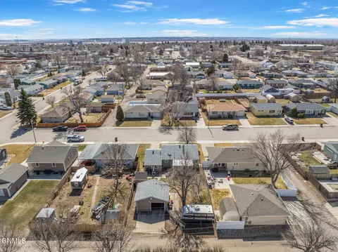 720 16th St W, Williston, ND 58801 photo 8