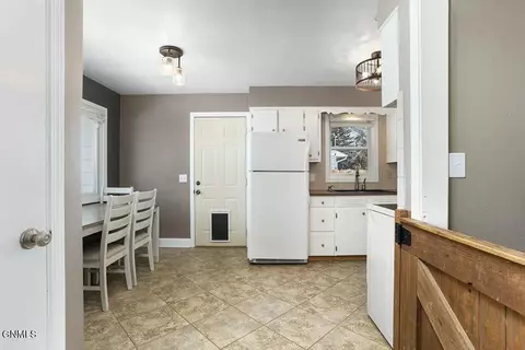 514 13th Ave W, Williston, ND 58801 photo 17