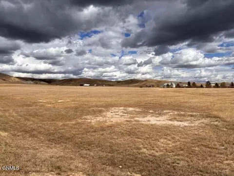 Hwy 5, Plentywood, MT 59254