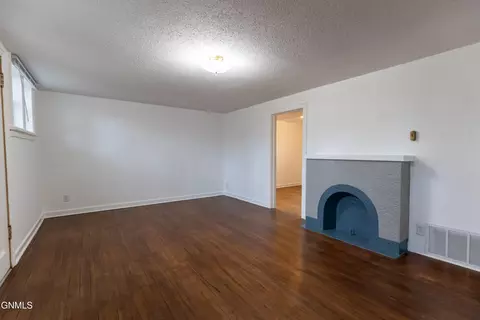 822 E Ave E, Bismarck, ND 58501 photo 11