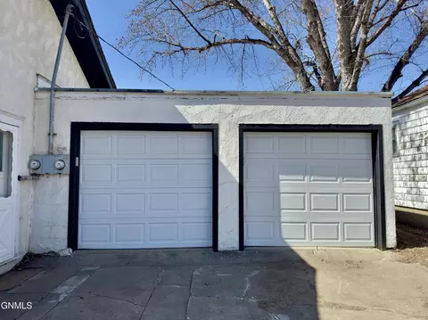 822 E Ave E, Bismarck, ND 58501 photo 18
