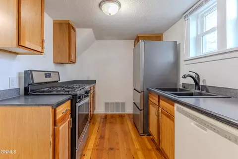 822 E Ave E, Bismarck, ND 58501 photo 12