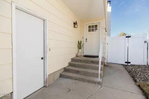 109 Brandon Dr, Bismarck, ND 58503 photo 7