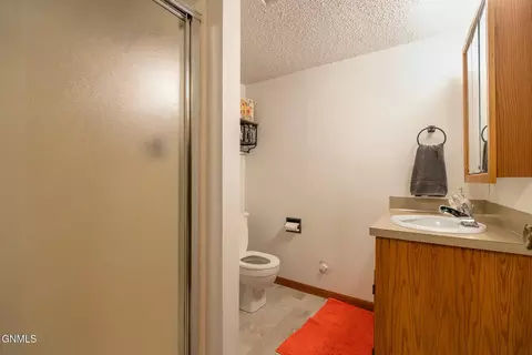 109 Brandon Dr, Bismarck, ND 58503 photo 56
