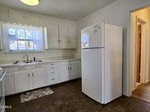 Kitchen - 416 Main St W, Beulah, ND 58523 photo 3 of 4