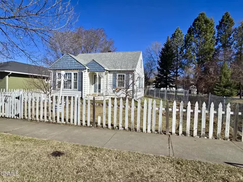 Exterior - 416 Main St W, Beulah, ND 58523 photo 3 of 3