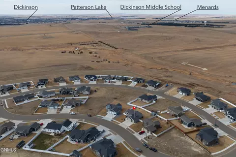 View/Area - 3427 Shamrock, Dickinson, ND 58601 photo 11 of 14