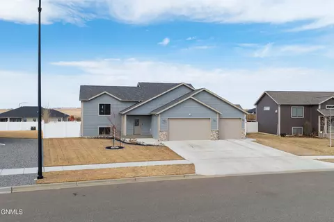 Other - 3427 Shamrock, Dickinson, ND 58601 photo 3 of 22