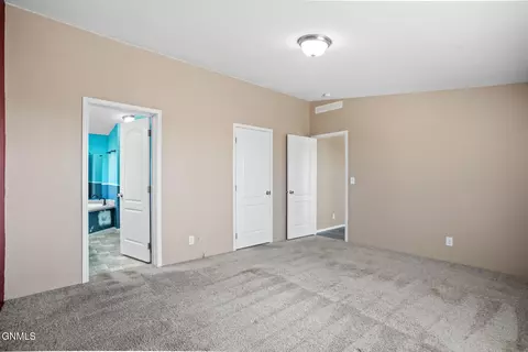 5611 Stoneview Ave, Williston, ND 58801 photo 16