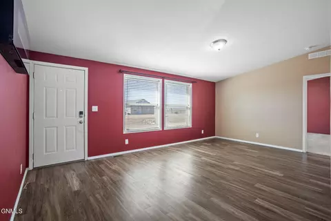 5611 Stoneview Ave, Williston, ND 58801 photo 13