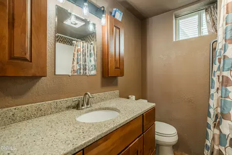 2218 E D Ave, Bismarck, ND 58501 photo 44