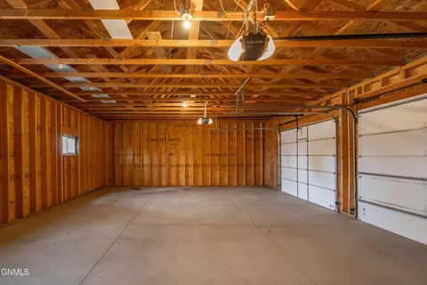 2218 E D Ave, Bismarck, ND 58501 photo 49
