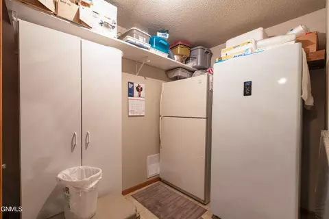 3012 Remuda Dr, Bismarck, ND 58503 photo 27