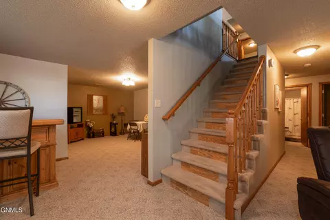 3012 Remuda Dr, Bismarck, ND 58503 photo 21