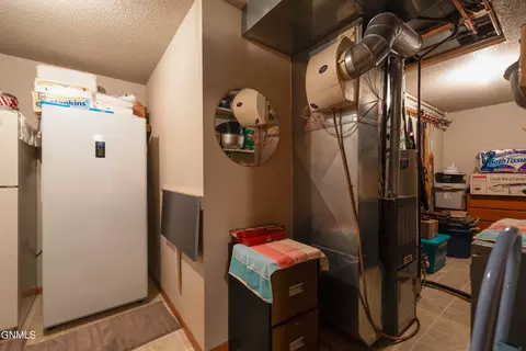3012 Remuda Dr, Bismarck, ND 58503 photo 26