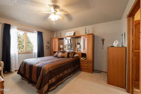 3012 Remuda Dr, Bismarck, ND 58503 photo 16