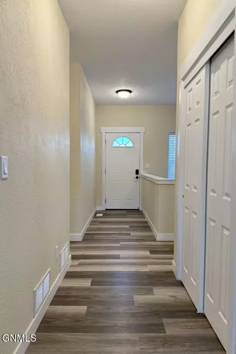 Entry Way - 3720 Rocky Wagon St, Williston, ND 58801 photo 3 of 4