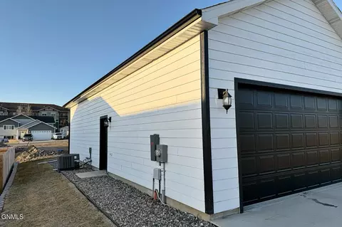 Other - 3720 Rocky Wagon St, Williston, ND 58801 photo 14 of 16