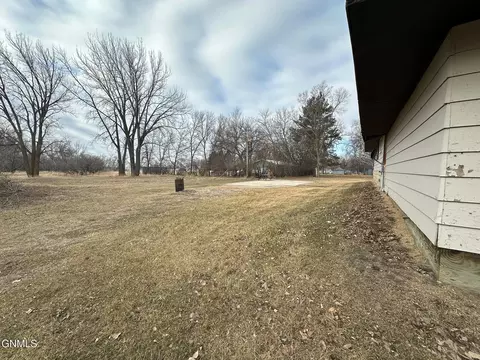 160 Jones Ave, Mchenry, ND 58464 photo 35