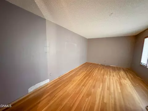 160 Jones Ave, Mchenry, ND 58464 photo 16
