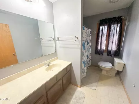 160 Jones Ave, Mchenry, ND 58464 photo 11