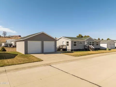 4012 N Valley Loop, Bismarck, ND 58503 photo 56
