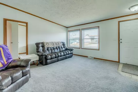 4012 N Valley Loop, Bismarck, ND 58503 photo 17