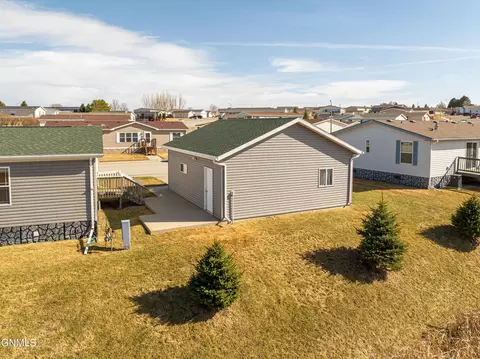 4012 N Valley Loop, Bismarck, ND 58503 photo 73