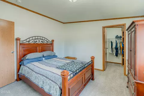 4012 N Valley Loop, Bismarck, ND 58503 photo 20