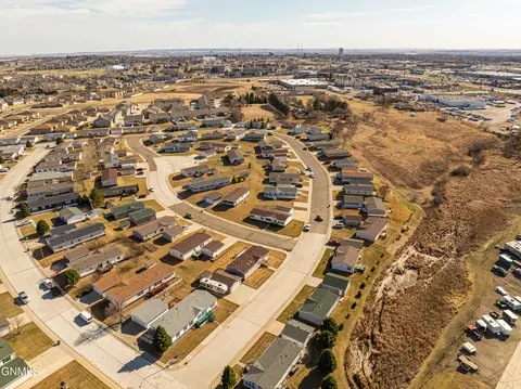 4012 N Valley Loop, Bismarck, ND 58503 photo 76