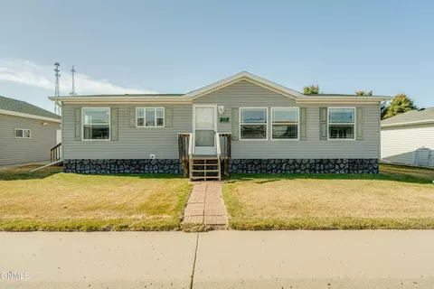 4012 N Valley Loop, Bismarck, ND 58503 photo 43