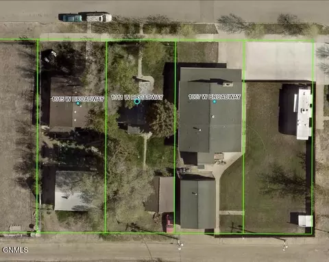 1011 W Broadway W, Williston, ND 58801