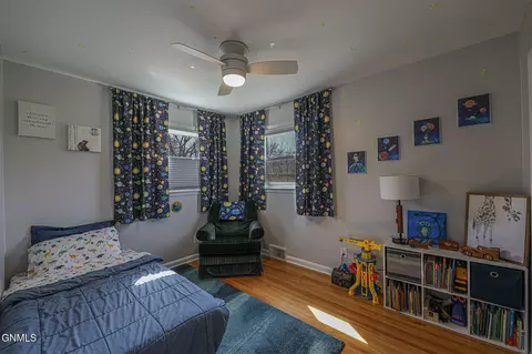 Bedroom - 1817 E Ave E, Bismarck, ND 58501 photo 2 of 3